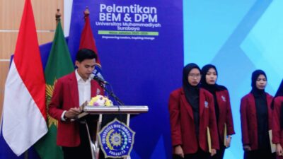 Presma Nasrawi Resmi Lantik Menteri Kabinet Resonansi Aksi BEM UM Surabaya Periode Tahun 2025-2026