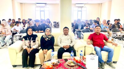 HIMAAKSI UTM Gelar Seminar Kepenulisan Hadirkan Alumni