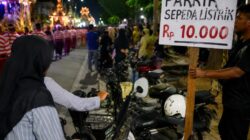 Pengunjung Geram, Parkir Sepeda Listrik Dipatok Rp10 Ribu Saat Nonton Parade Musik Tong Tong Sumenep