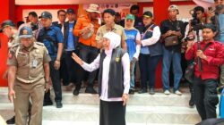 Hari Jadi ke-81 Jatim, Khofifah Hadirkan Layanan Kesehatan hingga Bantuan Nelayan di Sumenep